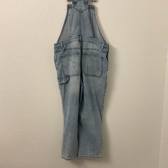 Wild Fable Target Denim Distrssed Oversized Overalls, size M - Picture 9 of 13